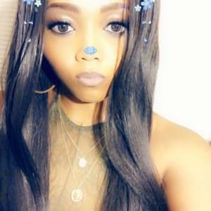 Meet your Posher, Taryn